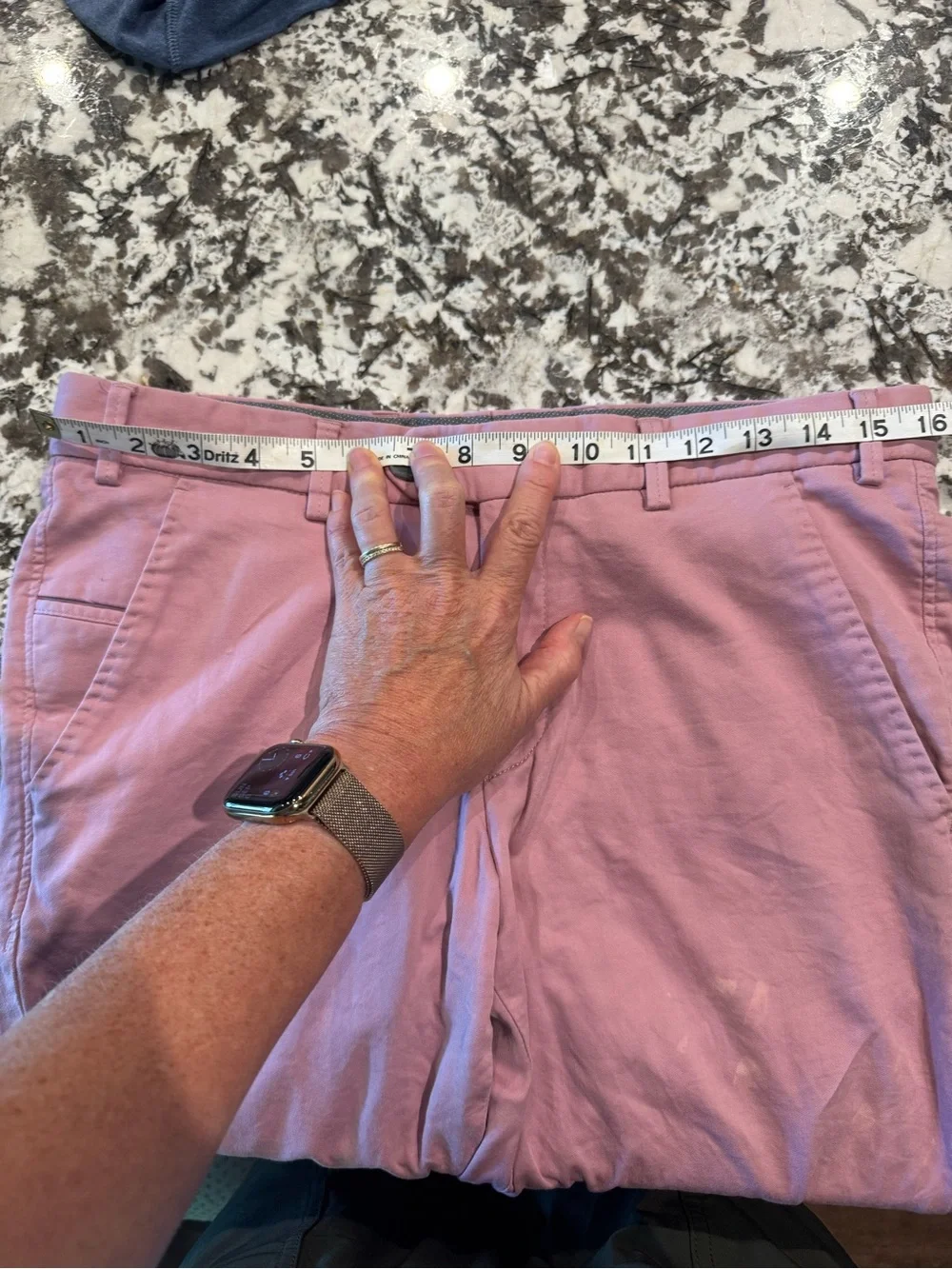 Hiltl men’s pink pants, waist size on tag 46.